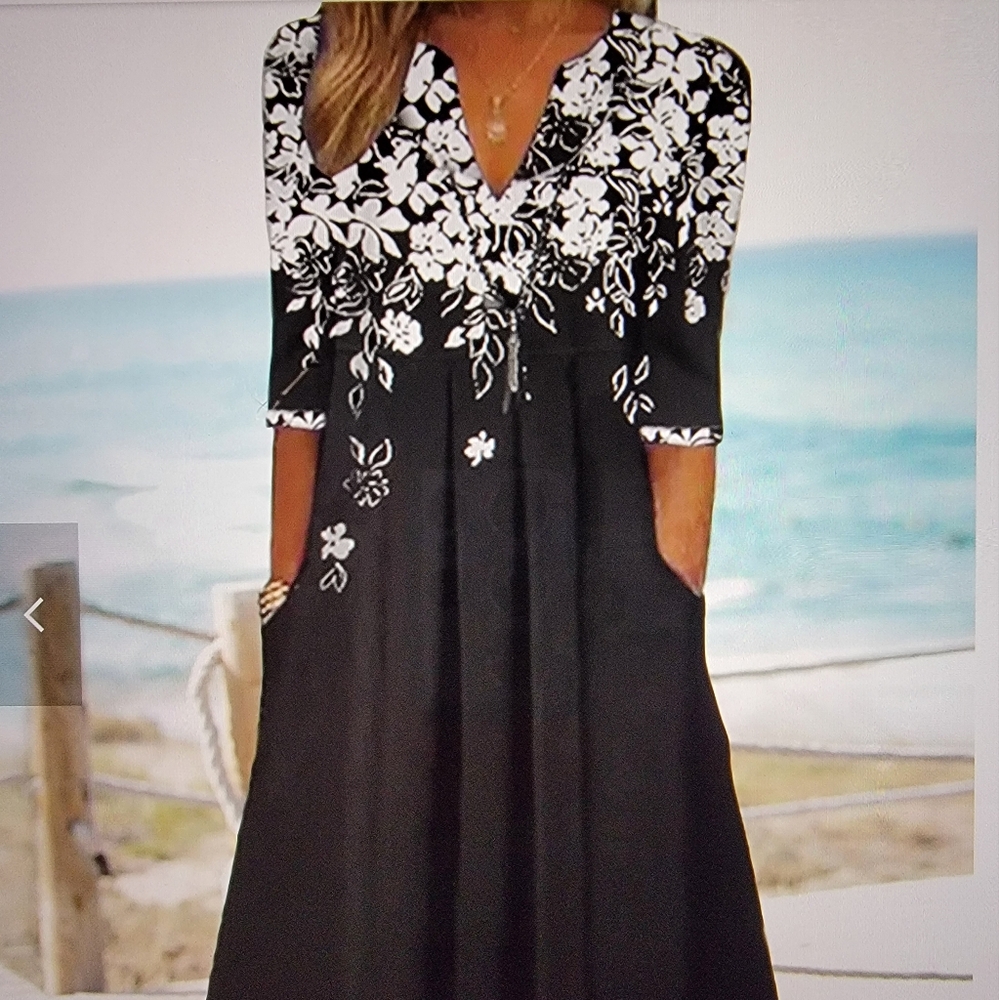 Elegant loose fitting Floral dress.